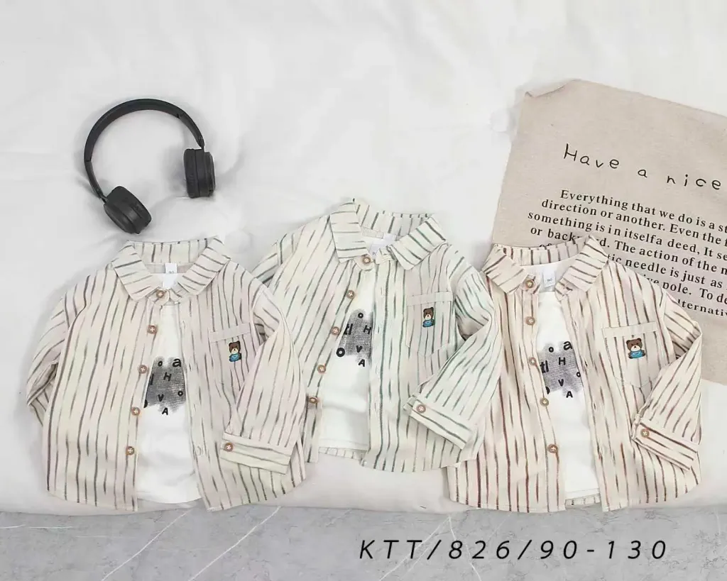 满印条纹口袋熊衬衫