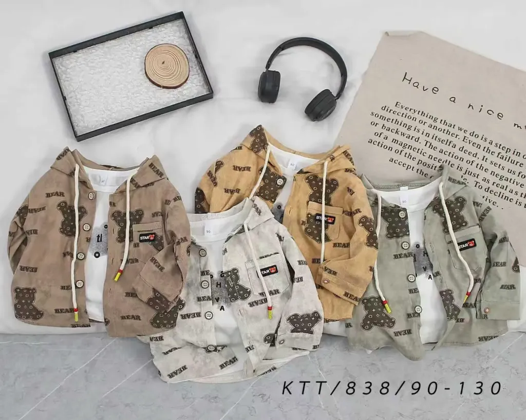 [250150838114] 口袋STAR熊标连帽开衫 (米色)