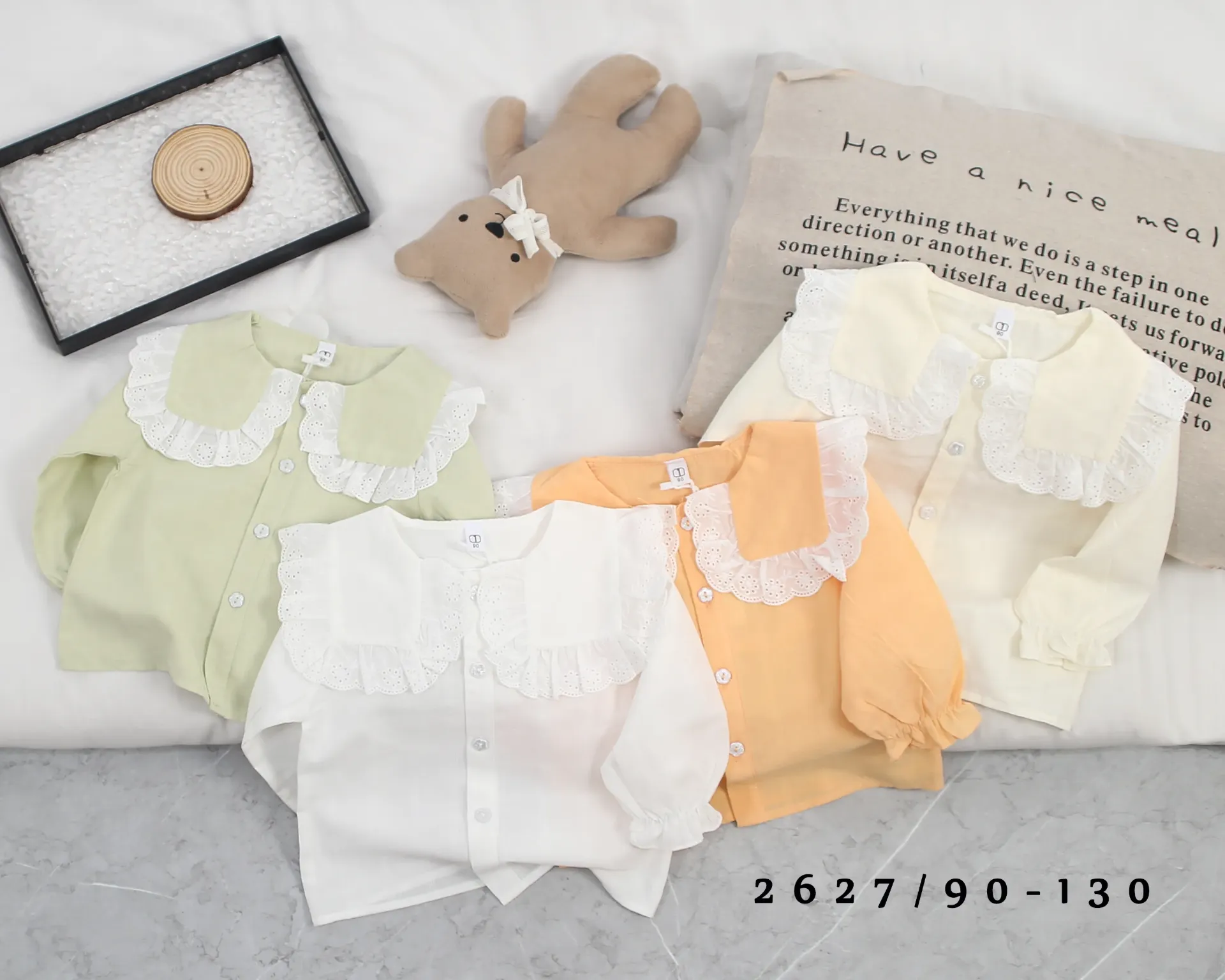 [250162627115] 大花边领衬衫 (白色)