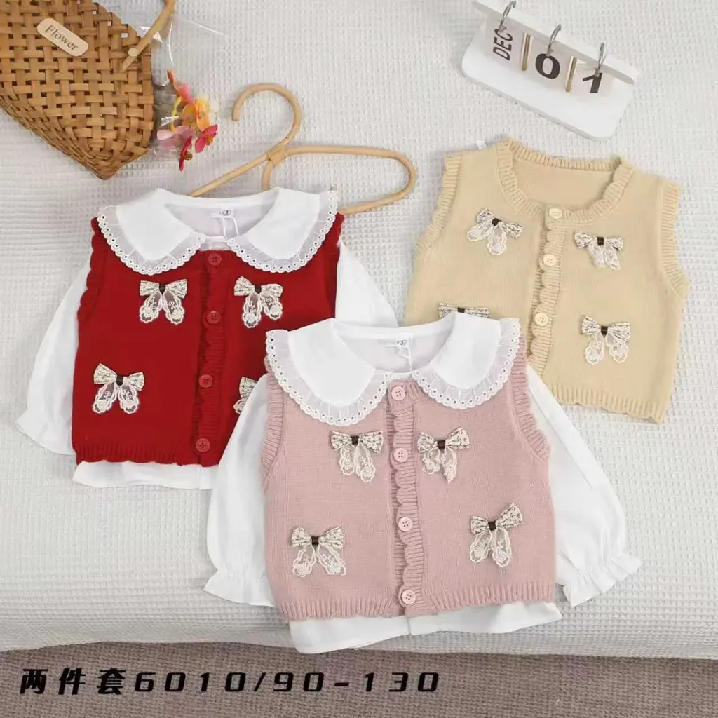 四扣四蝴蝶结毛衣二件套