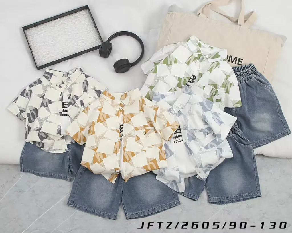 满印方块星字母衬衫二件套