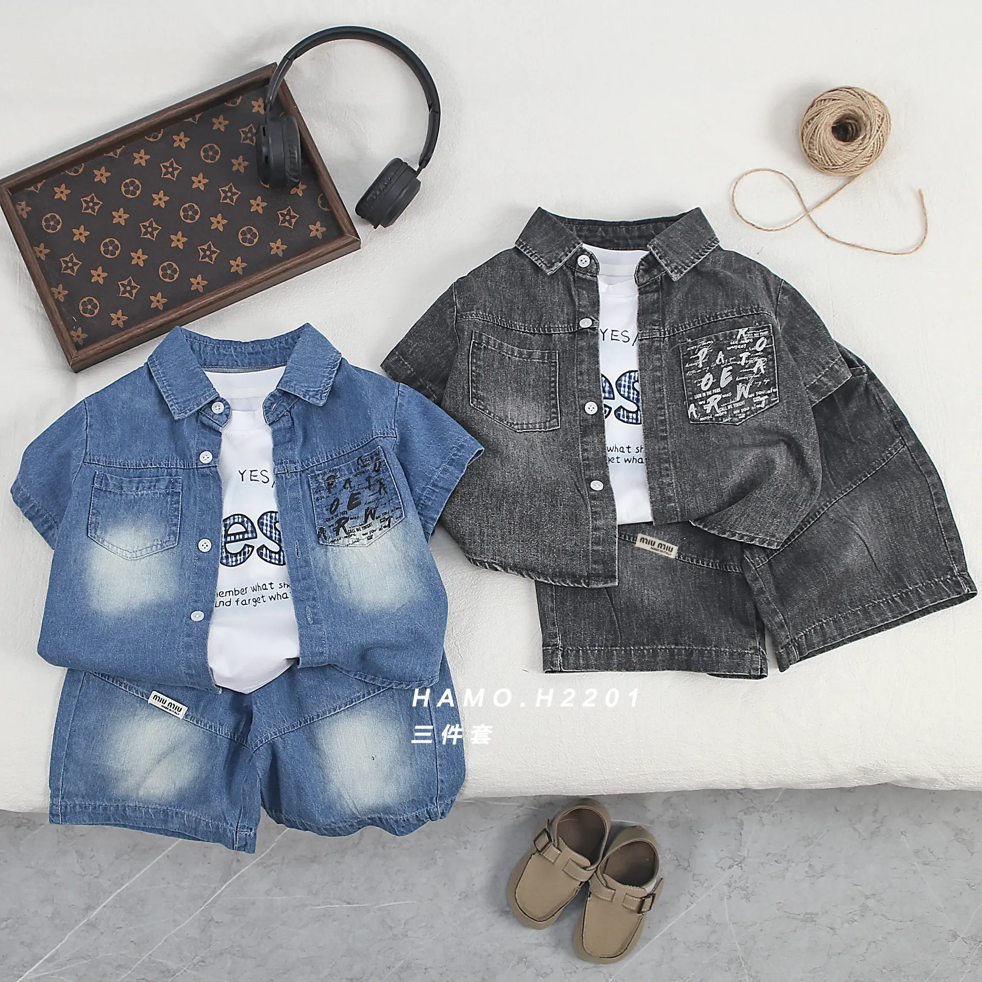 右口袋满印字母牛仔三件套