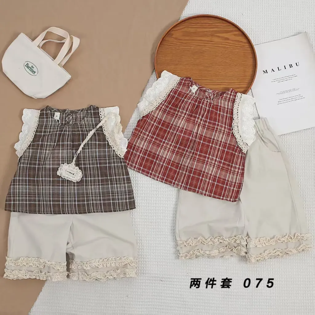 格子花边背心二件套