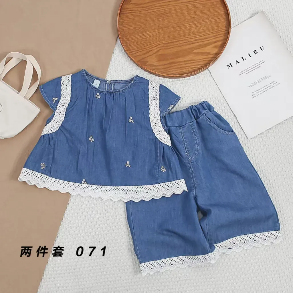 肩花边牛仔二件套