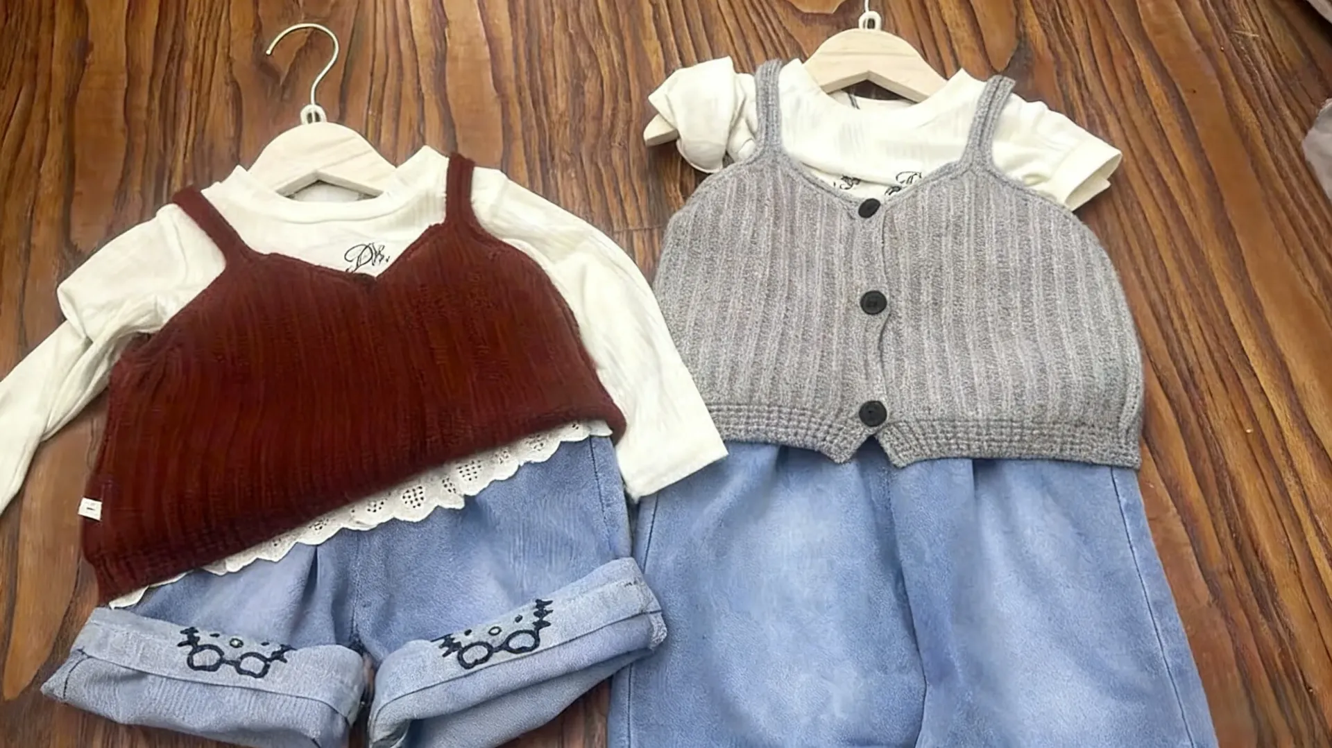 [250128847249] 三扣吊带毛衣三件套 (红色)