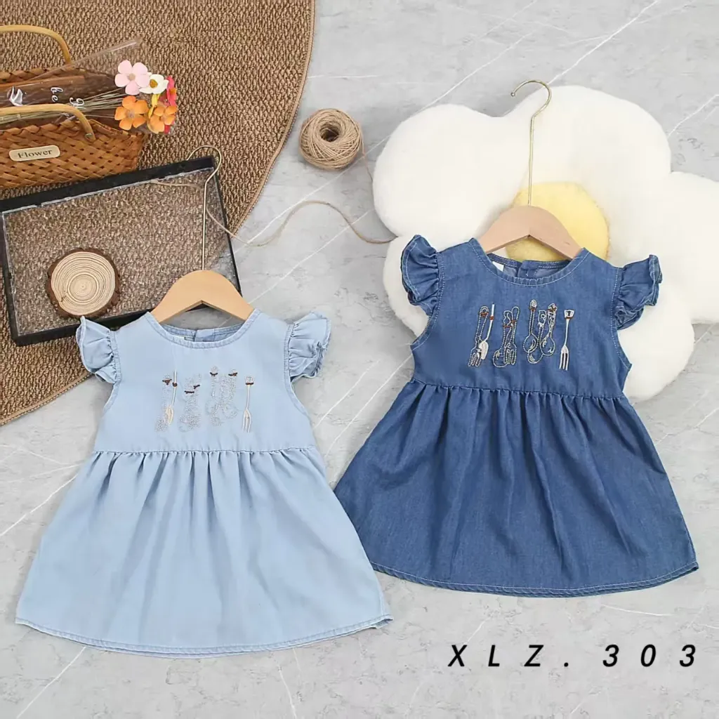 [250020303118] 餐具牛仔裙 (浅蓝色)