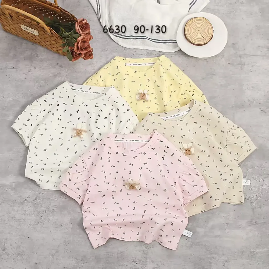 满印叶子兔短袖