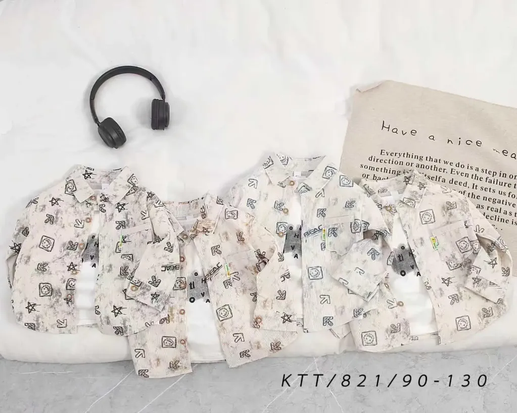 满印箭头星笑脸衬衫